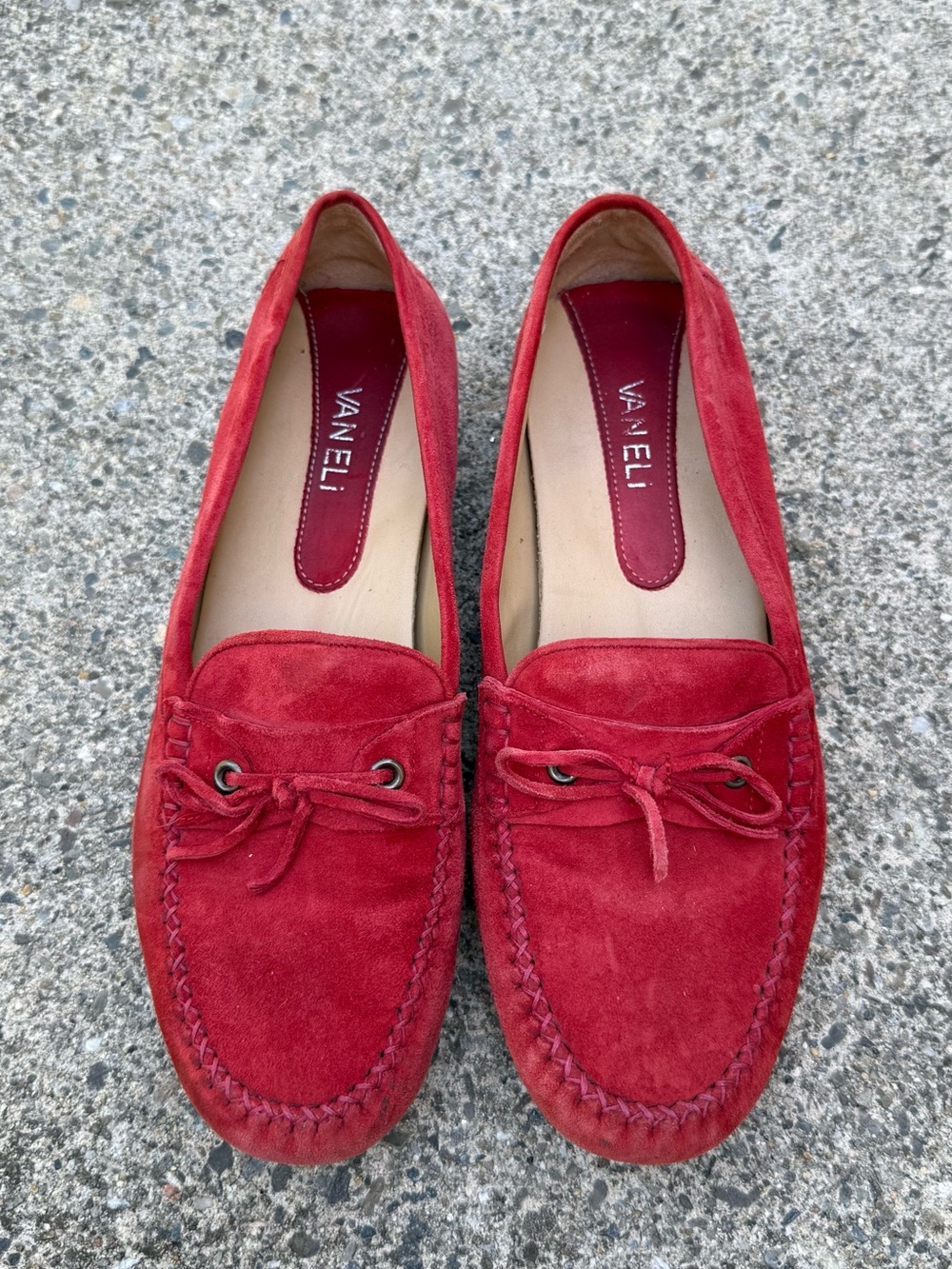 VANELi Red Suede Bow Tie Moccasin Driving Loafers Women's Size 9